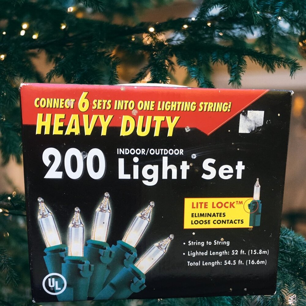 Christmas Light Set 200 Count Heavy Duty Indoor/Outdoor Clear String-to-String